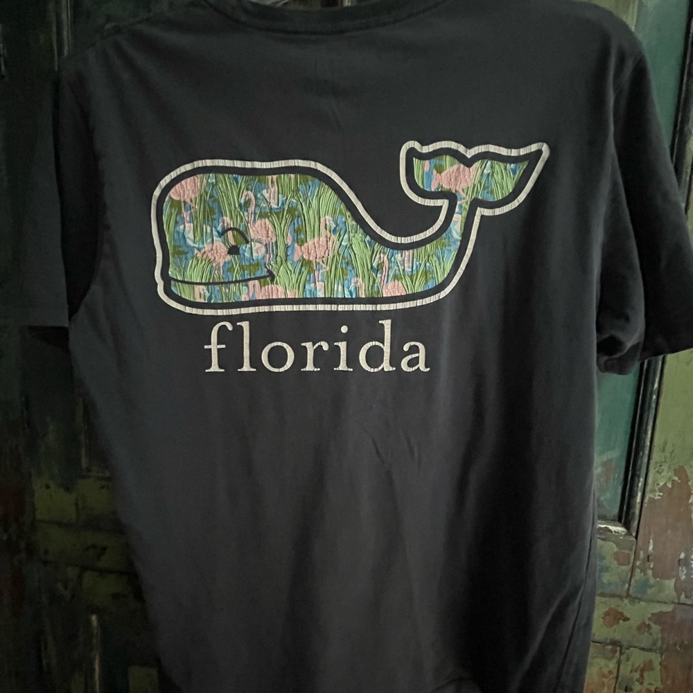 Vineyard Vines crackled flamingo t-shirt